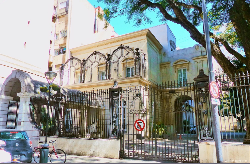 La sede de la conferencia de obispos católicos argentinos