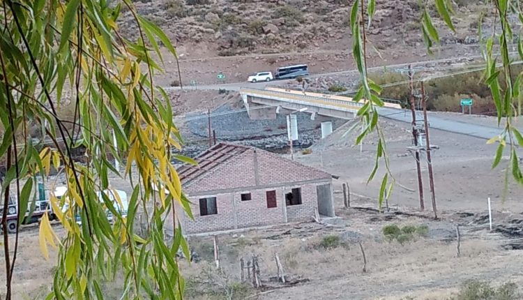 cuatro viviendas en costa de dos km usurpación a Sepulveda