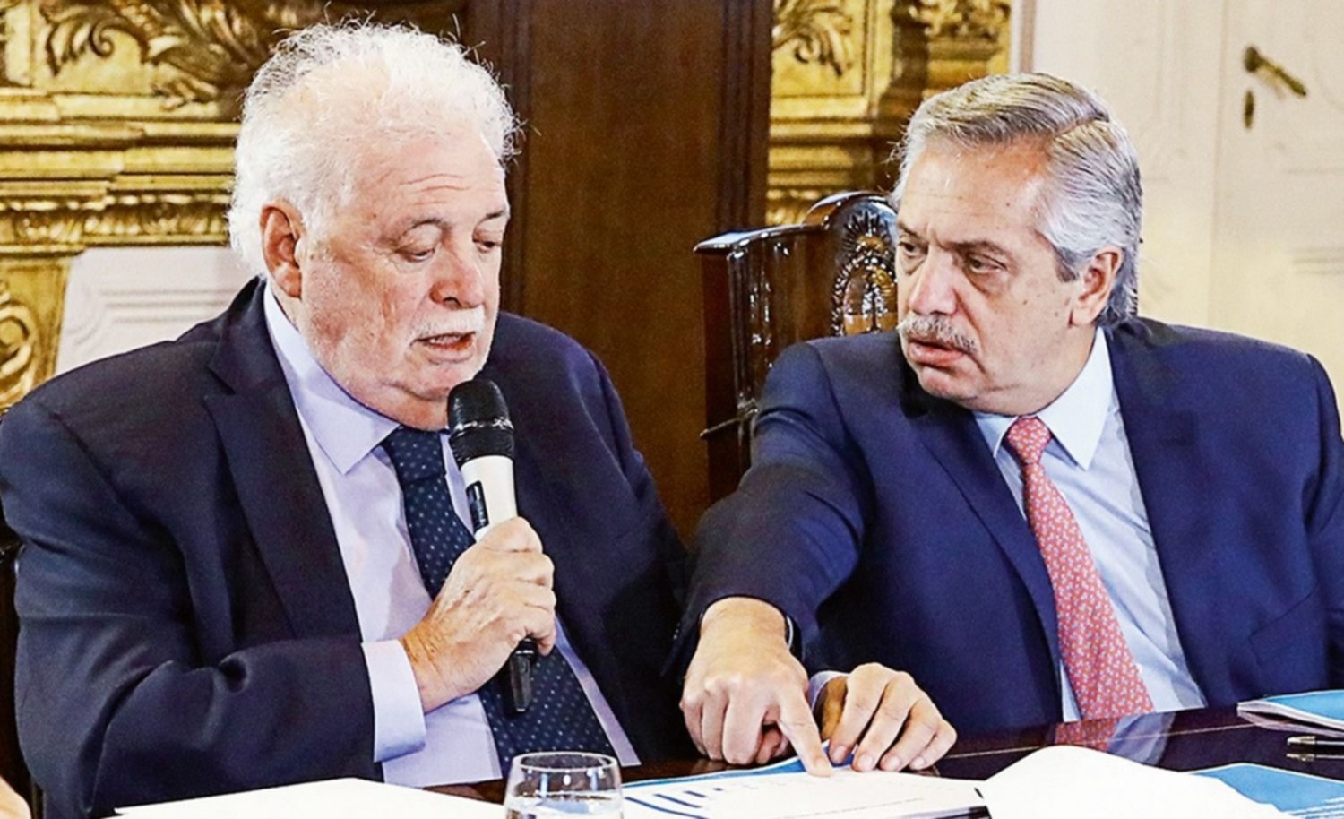 Delito y profecías autocumplidas - El Cohete a la Luna